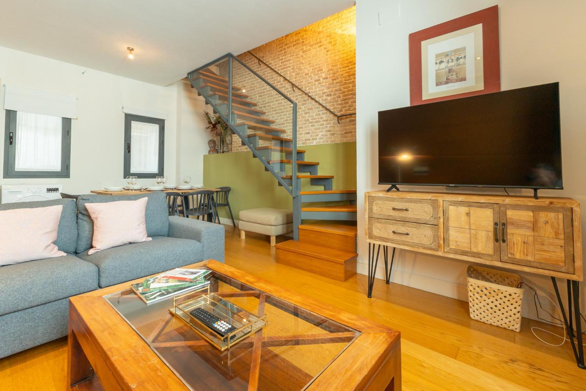 La Maestranza Charming One Or Two Bedrooms Apartments By Ocityzen Siviglia Esterno foto