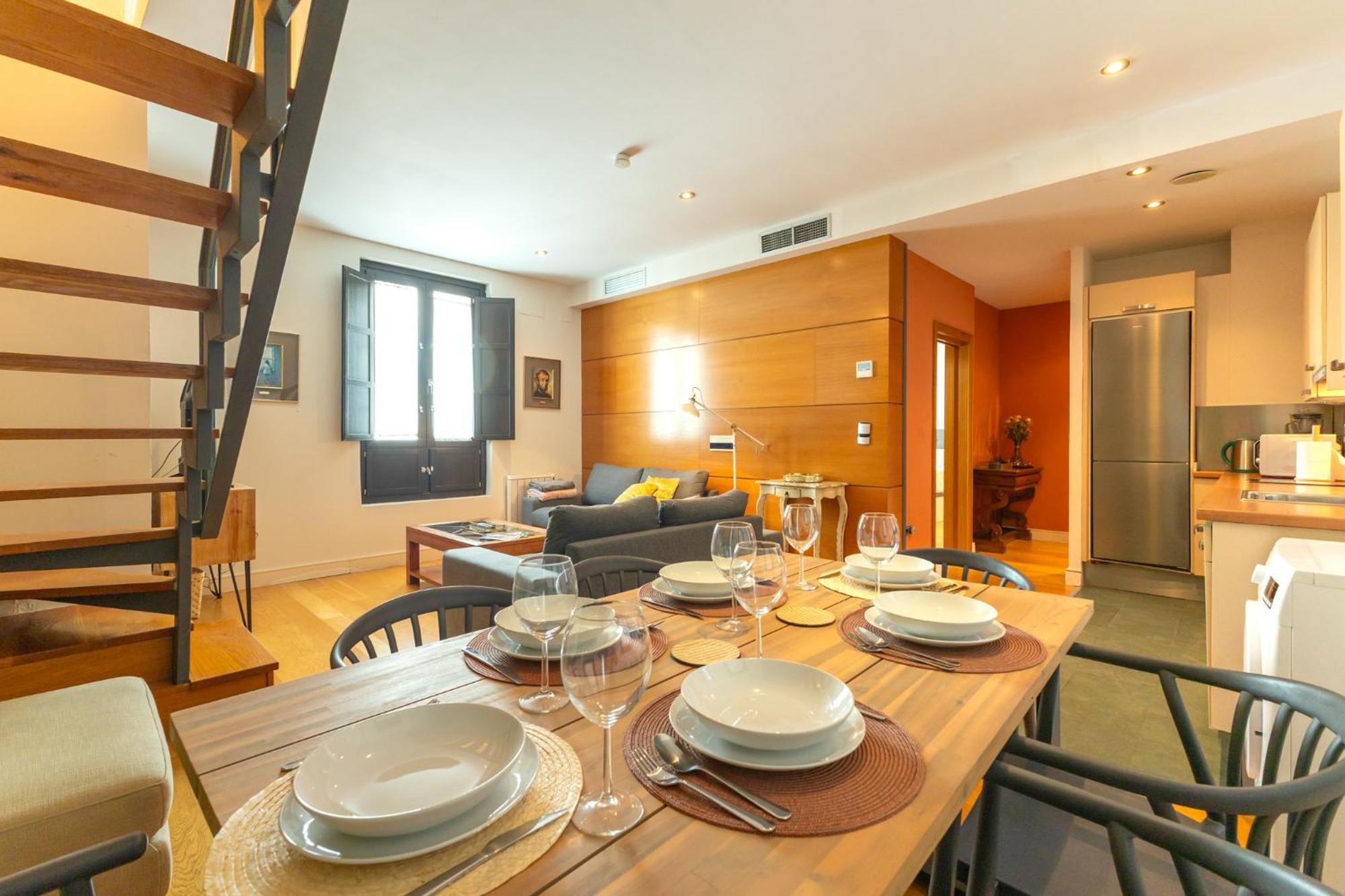 La Maestranza Charming One Or Two Bedrooms Apartments By Ocityzen Siviglia Esterno foto