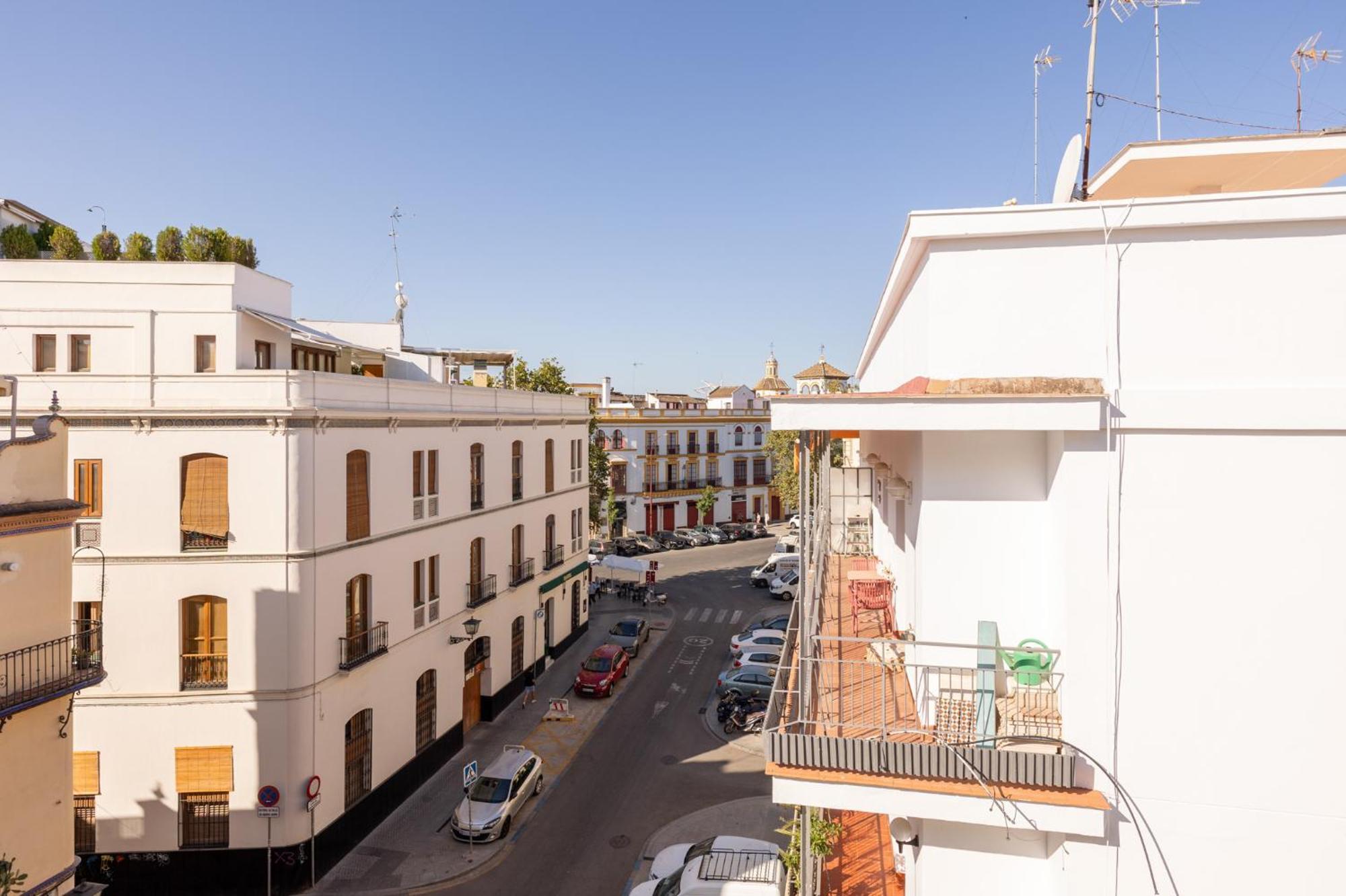 La Maestranza Charming One Or Two Bedrooms Apartments By Ocityzen Siviglia Esterno foto