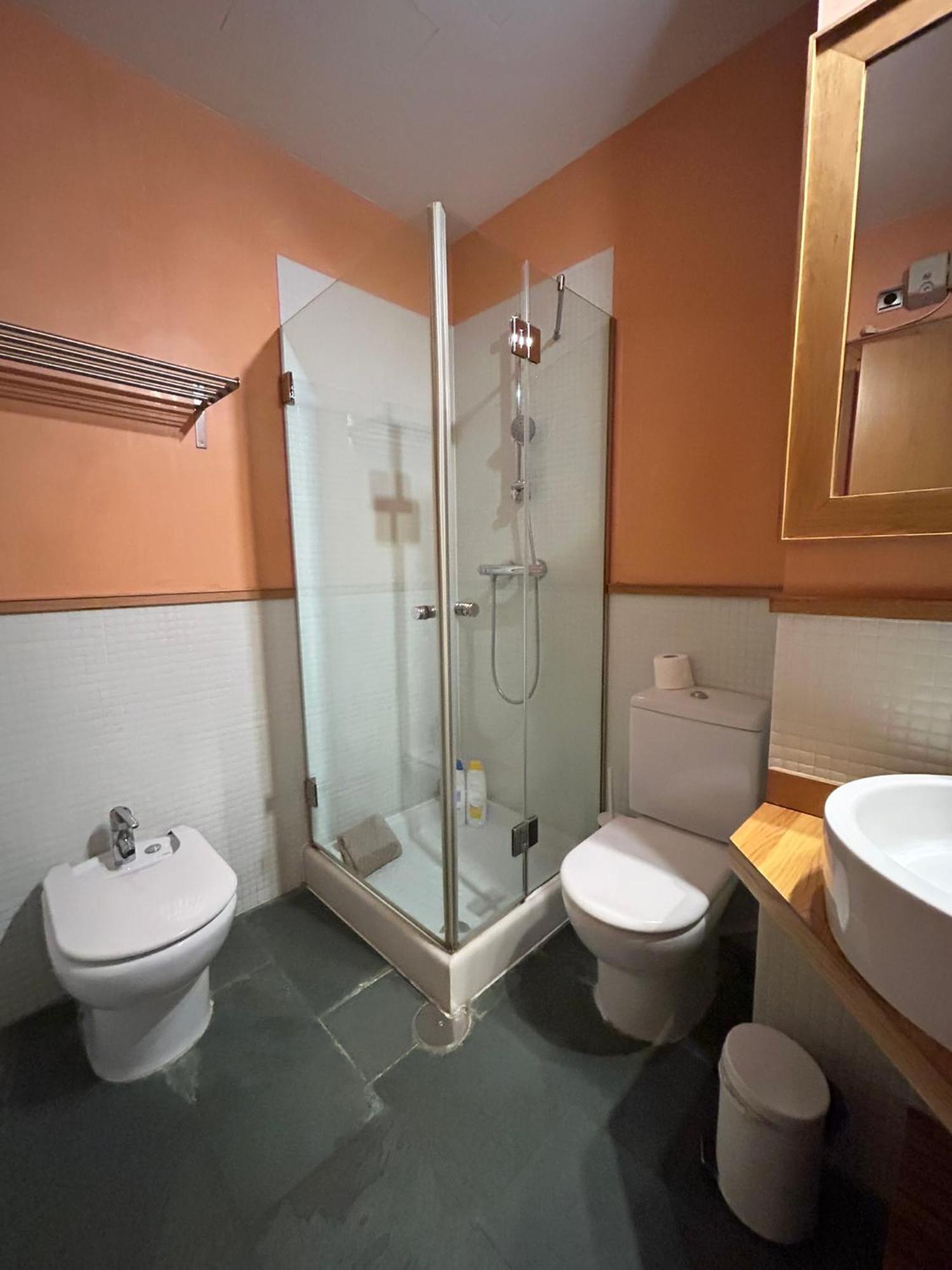 La Maestranza Charming One Or Two Bedrooms Apartments By Ocityzen Siviglia Esterno foto
